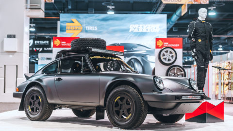 Matte Black Porsche 911 Safari - MOMO Heritage 6 Wheels in Matte Black